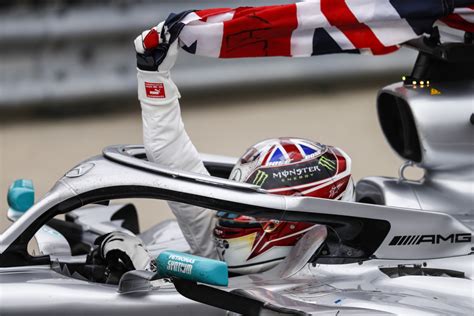 De Britse Grand Prix van 2019; een onverwachte regenbui die de strategieën op zijn kop zet en een nieuwe Formule 1-kampioen brengt