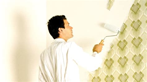 Can You Paint Over Textured Wallpaper? Exploring the Possibilities and Challenges